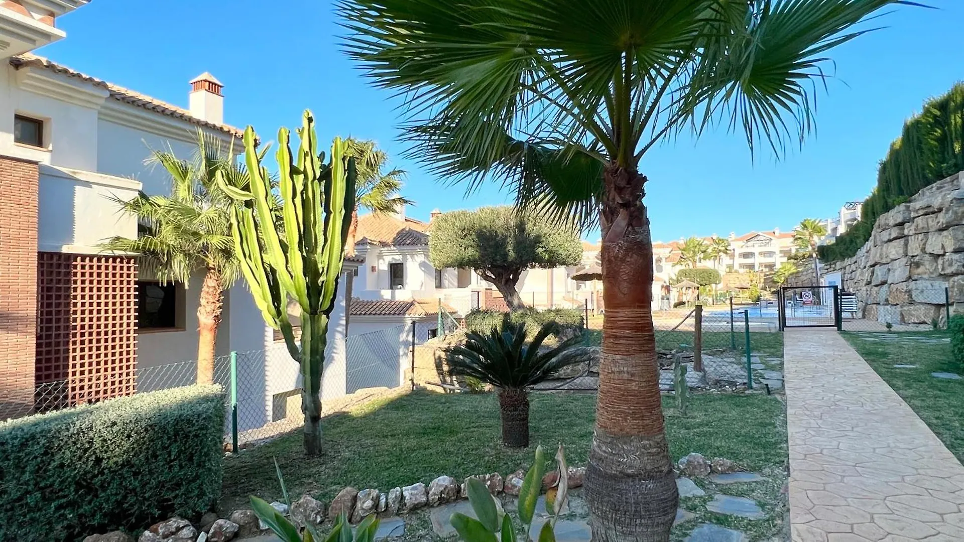 Apartment Moderno Apartamento Con Jardin - Golf Y Playa Casares Spain