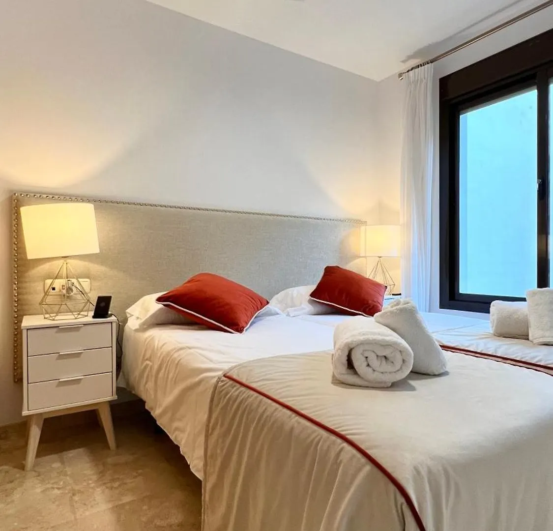 Moderno Apartamento Con Jardin - Golf Y Playa Casares