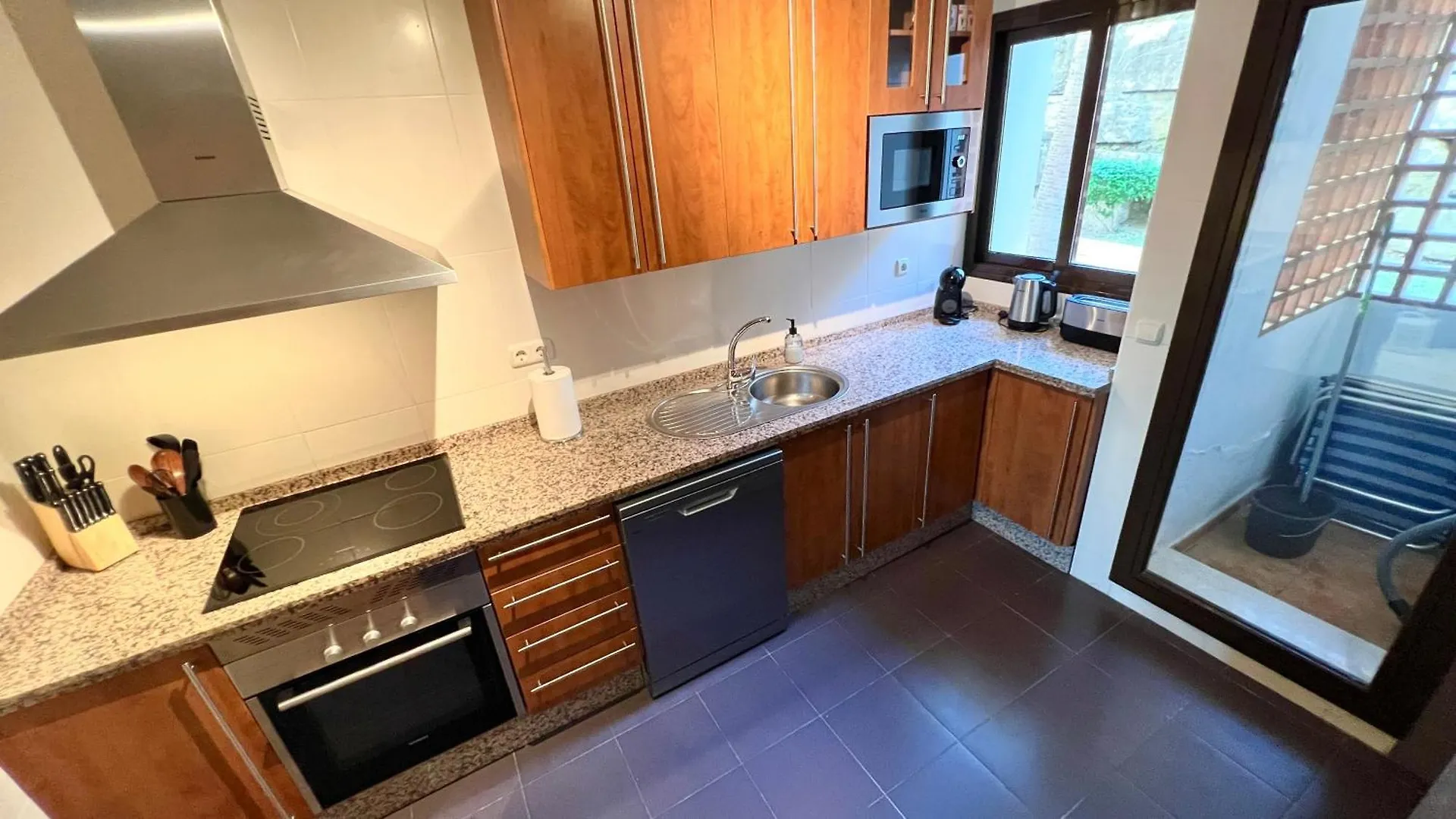 Moderno Apartamento Con Jardin - Golf Y Playa Casares