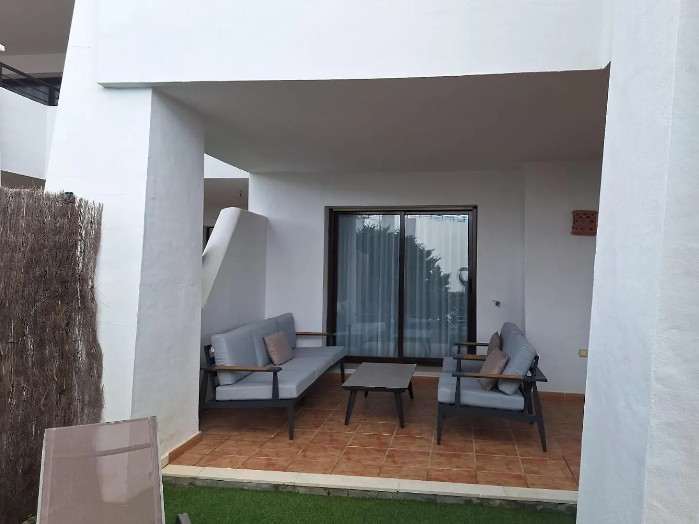 Moderno Apartamento Con Jardin - Golf Y Playa Casares Apartment